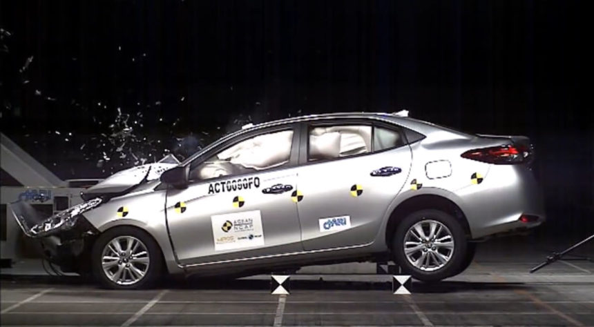 Toyota Yaris Ativ Raih 5 Bintang dari ASEAN NCAP Toyota Yaris Ativ Raih 5 Bintang dari ASEAN NCAP