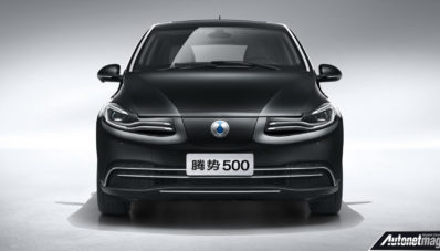 Daimler Perkenalkan Denza 500 EV, Bisa Tempuh Jarak 500km Daimler Perkenalkan Denza 500 EV, Bisa Tempuh Jarak 500km