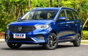 Baojun 360 : LMPV Yang Lebih Cakep dari Confero
