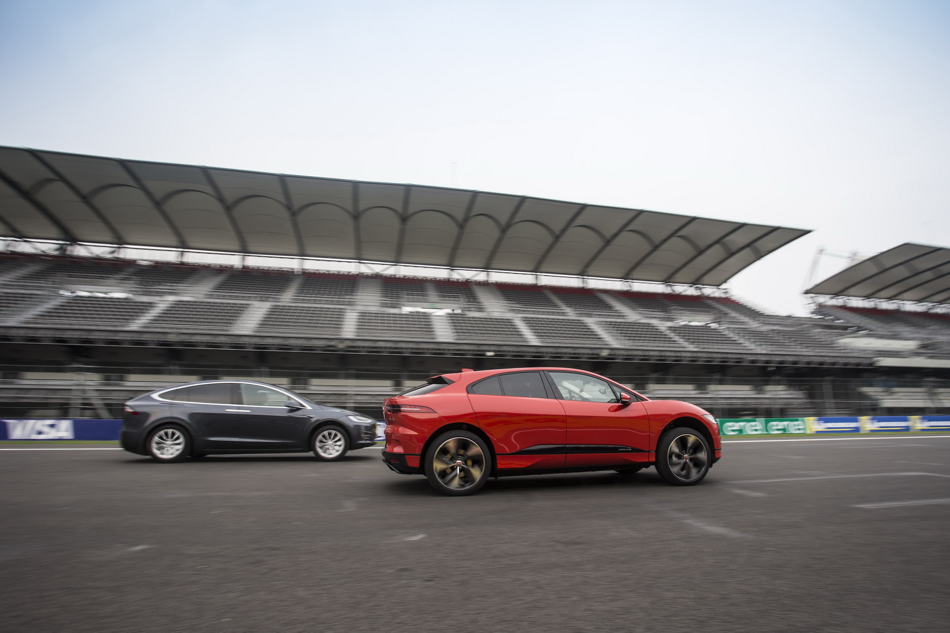 Geneva International Motor Show, New-Jaguar-i-Pace-143: Jaguar I-Pace : Siap Melawan Tesla Model X