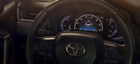 Toyota RAV4 2019 dashboard