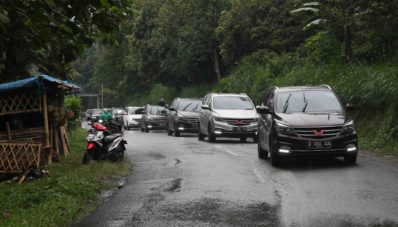 Test Drive Wuling Cortez : Feeling is Believing! Test Drive Wuling Cortez : Feeling is Believing!