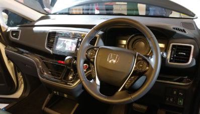 Honda Odyssey Facelift 2018 Meluncur Dengan Smart Parking Assist! Honda Odyssey Facelift 2018 Meluncur Dengan Smart Parking Assist!