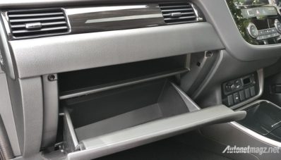 First Impression Review Mitsubishi Outlander PHEV 2018 First Impression Review Mitsubishi Outlander PHEV 2018