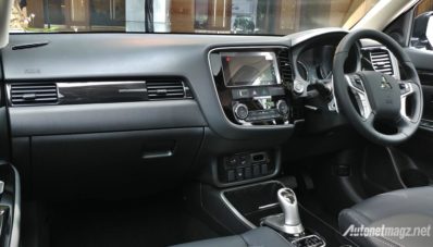 First Impression Review Mitsubishi Outlander PHEV 2018 First Impression Review Mitsubishi Outlander PHEV 2018