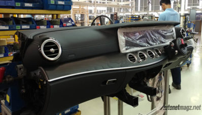 Tur Pabrik Mercedes-Benz : Sedan, SUV dan Truk pun Kini CKD Tur Pabrik Mercedes-Benz : Sedan, SUV dan Truk pun Kini CKD