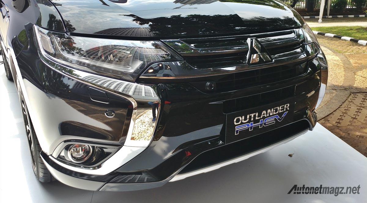 Mitsubishi, mitsubishi outlander phev 2018 indonesia front: First Impression Review Mitsubishi Outlander PHEV 2018