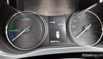 First Impression Review Mitsubishi Outlander PHEV 2018 First Impression Review Mitsubishi Outlander PHEV 2018