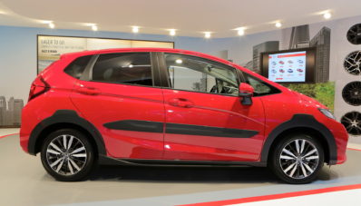 Generasi Terbaru Honda Jazz Akan Rilis Musim Gugur 2019 Generasi Terbaru Honda Jazz Akan Rilis Musim Gugur 2019