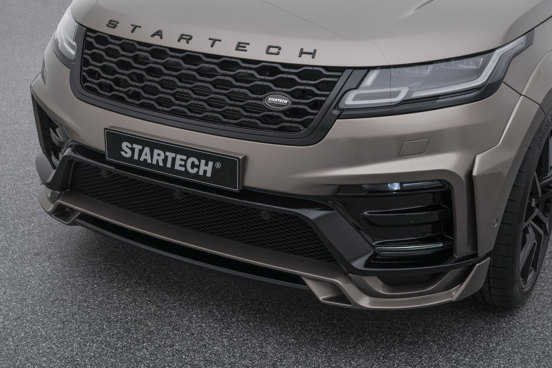 Berita, startech-range-velar-geneva-2018-2-1: Range Rover Velar Versi Startech, Sangar Maksimal!