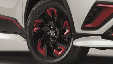 Seperti Inilah Sosok Toyota C-HR Thailand Yang Full Aksesoris Seperti Inilah Sosok Toyota C-HR Thailand Yang Full Aksesoris