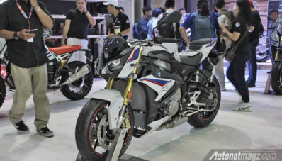 IIMS 2018 : BMW Motorrad Resmi Perkenalkan S1000R Terbaru IIMS 2018 : BMW Motorrad Resmi Perkenalkan S1000R Terbaru