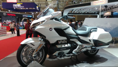 IIMS 2018 : Honda Goldwing Terbaru Dirilis Resmi, Tembus 1M! IIMS 2018 : Honda Goldwing Terbaru Dirilis Resmi, Tembus 1M!