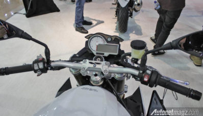 IIMS 2018 : BMW Motorrad Resmi Perkenalkan S1000R Terbaru IIMS 2018 : BMW Motorrad Resmi Perkenalkan S1000R Terbaru