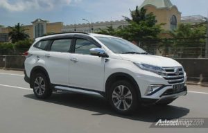 Jakarta Tanpa Ngebul : Mobil dan Motor Harus Uji Emisi