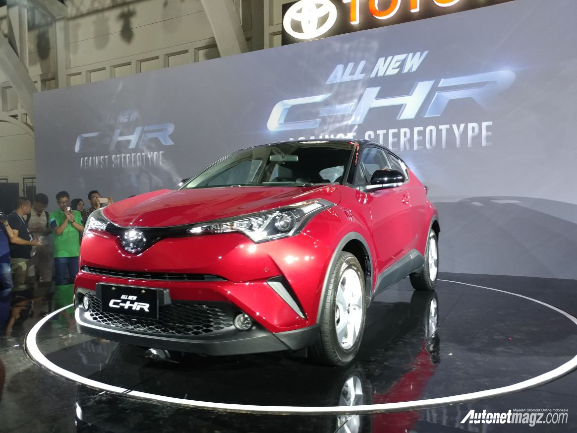 Berita, Toyota C-HR Indonesia depan: Toyota C-HR Resmi Diluncurkan di Indonesia, Harga Mulai 488 Juta!