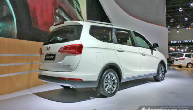 IIMS 2018 : Wuling Resmi Jual Cortez Bermesin 1.500cc, Mulai 193 Juta!