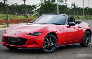 Mazda MX-5 Segera Disegarkan : Power 181 HP, Tambah SCBS dan Kamera Mundur Mazda MX-5 Segera Disegarkan : Power 181 HP, Tambah SCBS dan Kamera Mundur