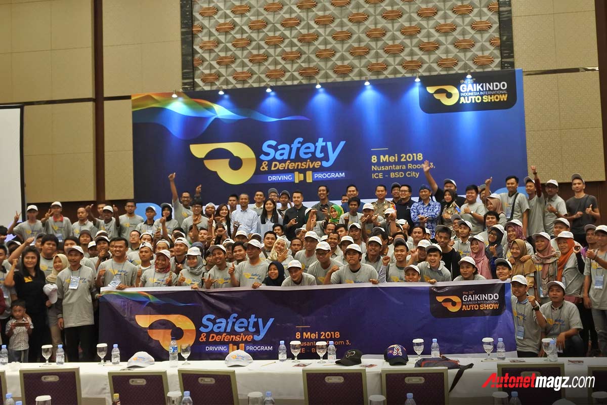 Nasional, Peserta-GIIAS-2018-Safety-and-Defensive-Driving: GIIAS 2018 Ajak 200 Orang Ikuti Program Safety & Defensive Driving