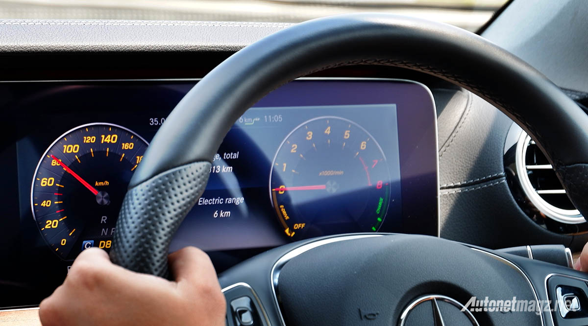 Mercedes-Benz, jarak tempuh baterai mercedes benz e350e plug in hybrid eq power indonesia: Mercedes-Benz E350e Plug-In Hybrid Review : EQ For Emphasized Quality