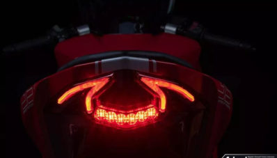 TVS Apache RR 310 Muncul di Jakarta Fair Dengan banderol OTR 49 Juta TVS Apache RR 310 Muncul di Jakarta Fair Dengan banderol OTR 49 Juta