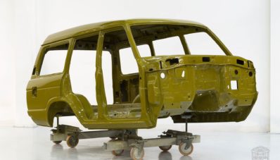 Kembali Lagi, Restomod Toyota Land Cruiser 1986 dari FJ Company Kembali Lagi, Restomod Toyota Land Cruiser 1986 dari FJ Company