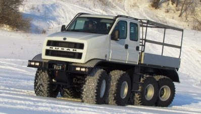 Truk Amfibi Rusak Asal Rusia Berpenggerak 8×8, Buat Medan Rusak Truk Amfibi Rusak Asal Rusia Berpenggerak 8×8, Buat Medan Rusak