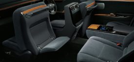 toyota century 2018 rear interior
