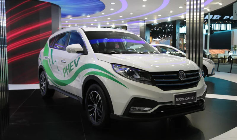 Inilah Sosok DFSK Glory 580 PHEV Yang Dijual di China Inilah Sosok DFSK Glory 580 PHEV Yang Dijual di China