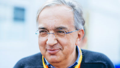 Sergio Marchionne Mengundurkan Diri Dari FCA Karena Kesehatan Memburuk Sergio Marchionne Mengundurkan Diri Dari FCA Karena Kesehatan Memburuk