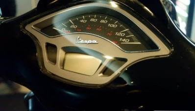 Piaggio Indonesia Resmi Rilis Vespa Sprint Carbon