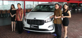 KIA Grand Sedona Diesel Curi Start Launching, Harga 595 Juta Rupiah