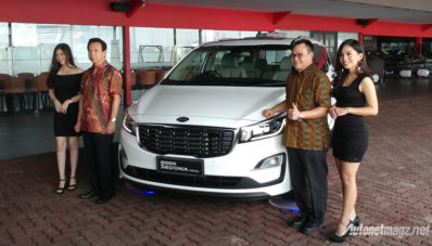 KIA Grand Sedona Diesel Curi Start Launching, Harga 595 Juta Rupiah KIA Grand Sedona Diesel Curi Start Launching, Harga 595 Juta Rupiah