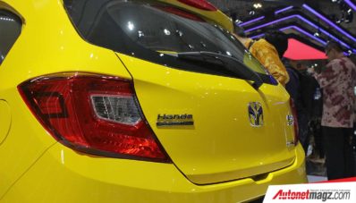 Honda Brio Facelift 2018 Punya Wajah Mobilio, Buntut Baru, Dashboard dan Fitur Tetap Sama! Honda Brio Facelift 2018 Punya Wajah Mobilio, Buntut Baru, Dashboard dan Fitur Tetap Sama!