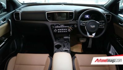 Ternyata Ada KIA Sportage Facelift 2018 di Booth Solar Gard GIIAS 2018 Ternyata Ada KIA Sportage Facelift 2018 di Booth Solar Gard GIIAS 2018