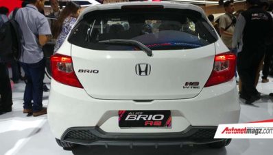 Honda Brio Facelift 2018 Punya Wajah Mobilio, Buntut Baru, Dashboard dan Fitur Tetap Sama! Honda Brio Facelift 2018 Punya Wajah Mobilio, Buntut Baru, Dashboard dan Fitur Tetap Sama!