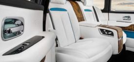 Rolls-Royce-Cullinan-2019-interior-1