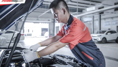 Geely Buka 149 Unit Diler 4S di China Hanya Dalam 1 Hari, Edan!