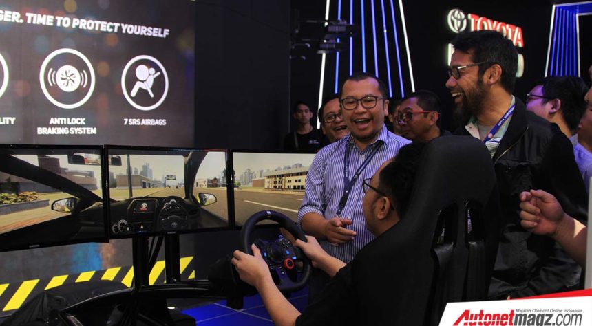 Toyota Bawa Simulator Untuk Student Day Safety Driving GIIAS 2018 Toyota Bawa Simulator Untuk Student Day Safety Driving GIIAS 2018