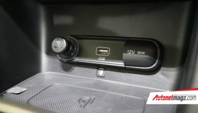 Ternyata Ada KIA Sportage Facelift 2018 di Booth Solar Gard GIIAS 2018 Ternyata Ada KIA Sportage Facelift 2018 di Booth Solar Gard GIIAS 2018