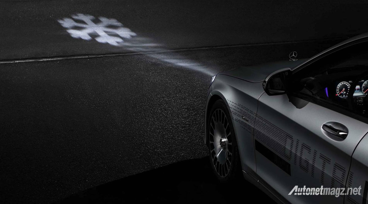 Hi-Tech, mercedes benz digital lights system: Ngobrol Pakai Lampu Mercedes-Benz : Kata-Kata Mutiaramu Kian Bercahaya