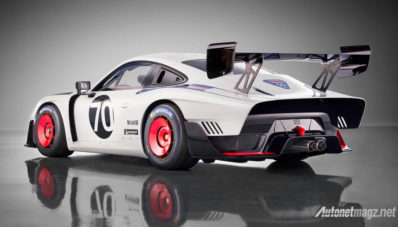 Porsche 935 Clubsport, Kala 911 GT2 RS Jadi Paus Racing yang Buas Porsche 935 Clubsport, Kala 911 GT2 RS Jadi Paus Racing yang Buas