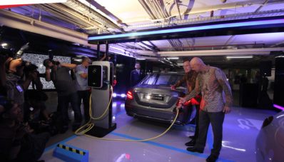 Privilege Parking Dengan EQ Power Charging Mercedes-Benz Dirilis Di Jakarta Privilege Parking Dengan EQ Power Charging Mercedes-Benz Dirilis Di Jakarta
