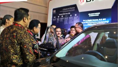 DFSK Glory 580 Resmi Diperkenalkan di Surabaya, Mulai 256 Jutaan DFSK Glory 580 Resmi Diperkenalkan di Surabaya, Mulai 256 Jutaan