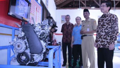 Kelas Budaya Industri Toyota Tingkatkan Kompetensi Lulusan SMK Kelas Budaya Industri Toyota Tingkatkan Kompetensi Lulusan SMK