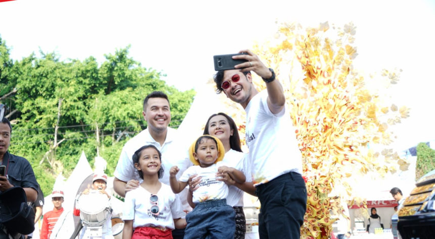 Mitsubishi Xpander Tons of Real Happiness Sambangi Kota Surabaya Mitsubishi Xpander Tons of Real Happiness Sambangi Kota Surabaya