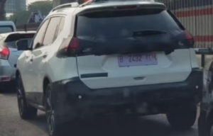Nissan X-Trail Facelift Berkeliaran di Indonesia, Segera Rilis? Nissan X-Trail Facelift Berkeliaran di Indonesia, Segera Rilis?