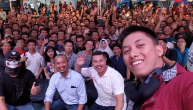 Mitsubishi Xpander Tons of Real Happiness Sambangi Kota Surabaya Mitsubishi Xpander Tons of Real Happiness Sambangi Kota Surabaya