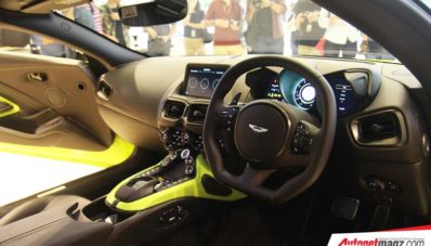 Aston Martin Vantage 2019 Resmi Mencicipi Aspal Indonesia Aston Martin Vantage 2019 Resmi Mencicipi Aspal Indonesia