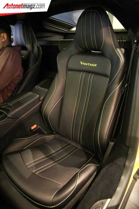 Mobil Baru, aston-martin-vantage-2019-seat: Aston Martin Vantage 2019 Resmi Mencicipi Aspal Indonesia